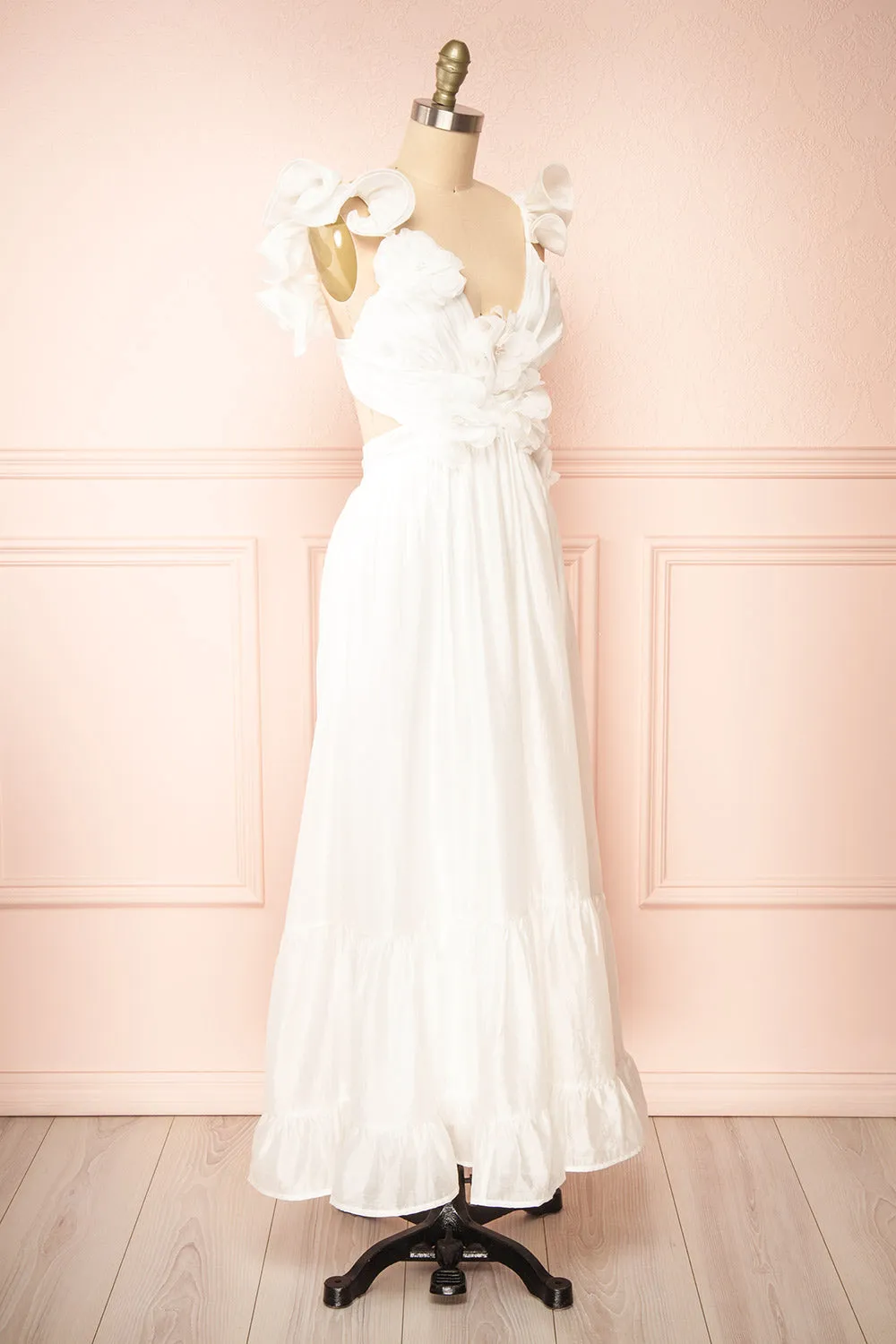 Binette | Long White Dress w/ 3D Flowers