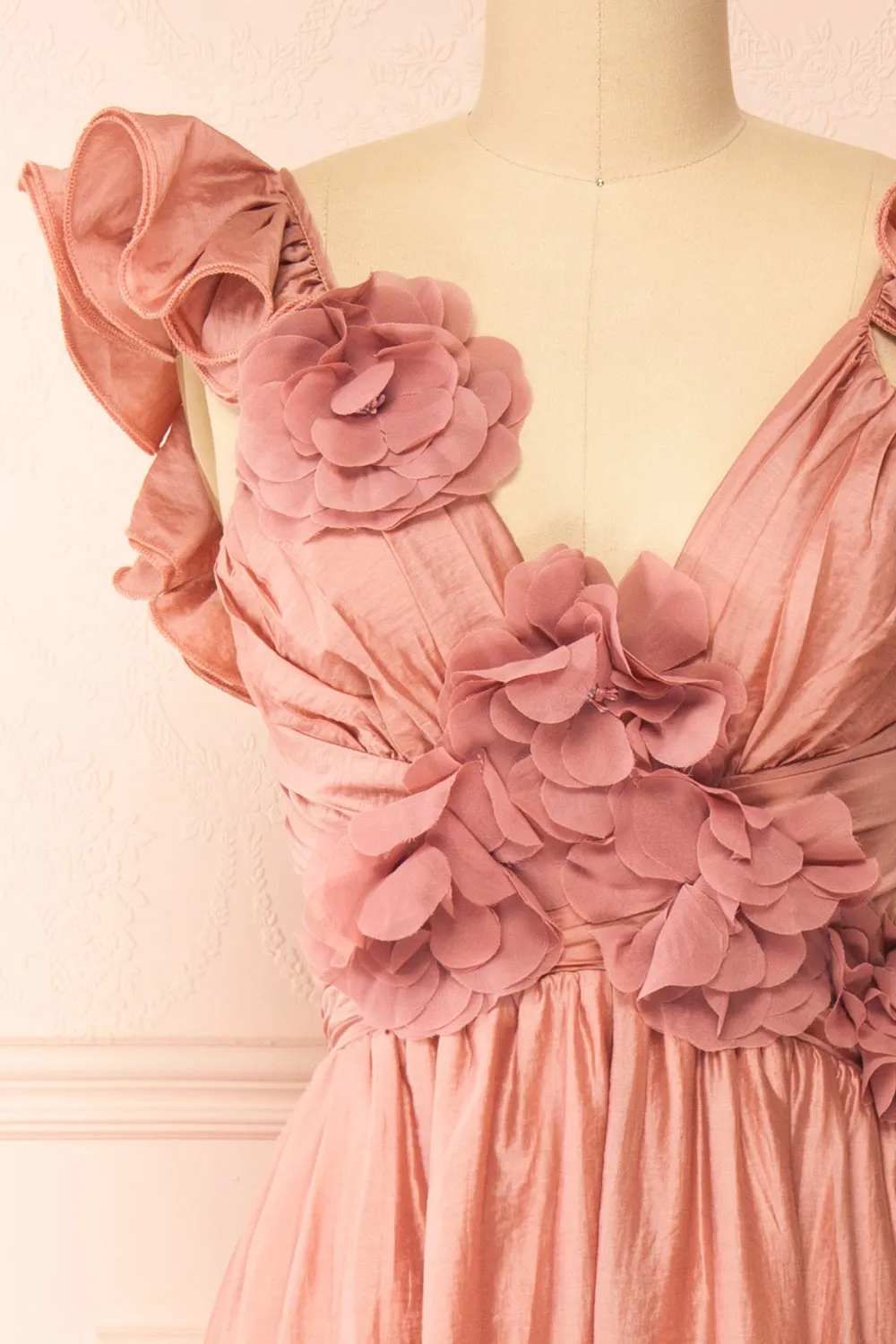 Binnie | Long Pink Dress w/ 3D Flowers